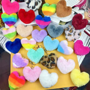 חם בצורת לב בצורת עניבה צבע קשת פרוה flush פרווה רכה עבור keychain עם פום - Product Image 6