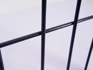 Panneaux de clôture incurvés 3D pour les aéroports, les gares et les infrastructures publiques, garantissant un accès contrôlé et une gestion simplifiée des foules - Product Image 4