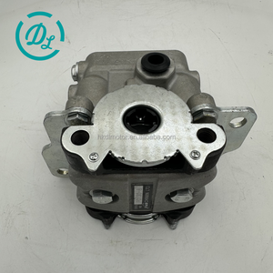 วาล์วควบคุมการเคลื่อนที่ 702-16-01542 สำหรับเปลี่ยนในรถขุด PC300-6 PC200-6 วาล์วเท้าเหยียบ เครื่องยนต์ SAA6D108E 702-16-01541 - Product Image 4