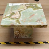 Table basse de luxe en onyx vert pour salon Arge plinthes ensemble de tables basses Tables centrales avec piédestal supérieur unique en marbre