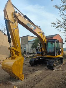 รถขุดตีนตะขาบ CAT 315D2 มือสอง เครื่องขุดไฮดรอลิก 15 ตัน สำหรับงานก่อสร้าง - Product Image 1