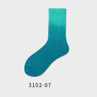 Nouvelle Arrivée Automne Hiver Chaussettes Tie-Dye Dégradées Couleur Macaron Chaussettes Décontractées Superposées Chaussettes de Sport Mi-Longues en Coton pour le Basketball