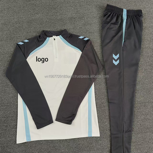 ชุดกีฬาฟุตบอลแขนยาวแบบมีซิปครึ่งตัว ดีไซน์โดดเด่น สำหรับผู้ใหญ่ ฤดูกาลใหม่ 2026  สามารถปรับแต่งโลโก้ได้ - Product Image 2