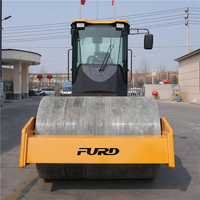 Rouleau compresseur hydraulique vibrant à tambour unique FURD 10 tonnes avec pneus arrière en caoutchouc