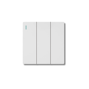 Interruptor triple gris con 3 tomas, de 86 mm x 86 mm, diseñado para adaptarse a la funcionalidad de configuraciones estándar universales. - Product Image 2