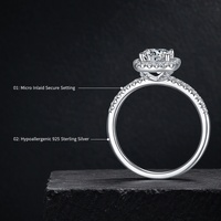 Cincin Berlian Moissanite Mewah Perak Sterling 925 Solid 1 Karat D VVS1 Potongan Bulat Brilian Model Cluster Halo Pave untuk Pernikahan