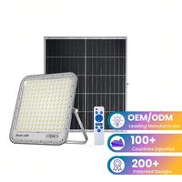 Lámpara Solar LED Inteligente IP66 con Sensor, de Aluminio Fundido a Presión, 9000LM, Regulable, Alta Potencia, Ángulo de Haz de 120°, Control Remoto