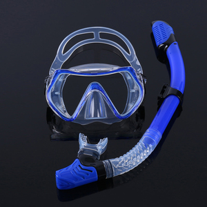 Vente en gros ensemble de masques de plongée sous-marine ensemble de masques de plongée avec <span class=keywords><strong>tuba</strong></span> Offre Spéciale équipement de plongée sous-marine ensemble de masques <span class=keywords><strong>et</strong></span> tubas de plongée - Product Image 6