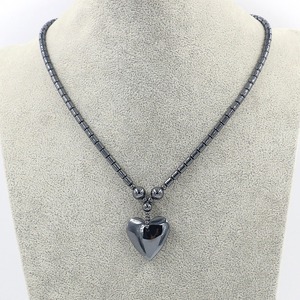 Moda nueva piedra biliar negra con cuentas amor Cruz colgante collar hombres y mujeres personalidad suéter cadena collar - Product Image 1