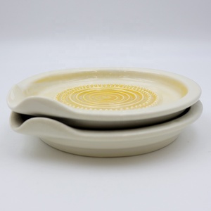 Plaque <span class=keywords><strong>de</strong></span> râpe à gingembre et ail en céramique jaune pratique avec bec verseur en forme <span class=keywords><strong>de</strong></span> couleur personnalisée sur <span class=keywords><strong>commande</strong></span> - Product Image 5