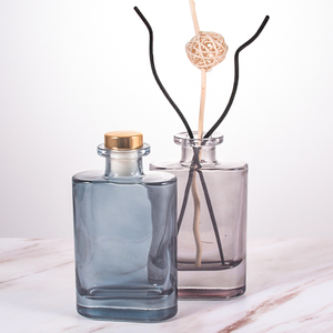 Botella de vidrio de aromaterapia de 150ml de color vacío, decoración del hogar, botella difusora de caña de vidrio con corcho y palo para habitación de Hotel en casa - Product Image 4