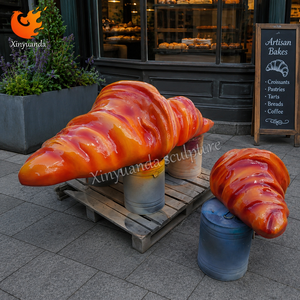 Grande statue en résine de pain croissant français, sculptures en résine pour la présentation extérieure des cafés et pâtisseries - Product Image 1