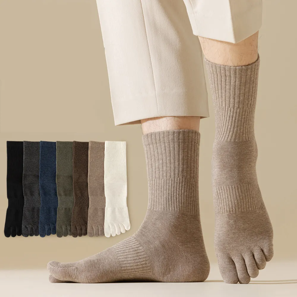 Großhandel Männer 5 Zehen Socken Laufen Sports ocken Schweiß absorbierende geruchs neutrale einfarbige Fünf-Finger-Socken