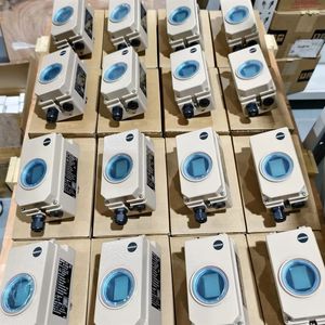 Samson 3241 <b>Ball</b> 3277/3271 Pneumatic Actuator <b>Smart</b> Positioner 3730-5 Asco 8210G Solenoid SMC Regulator - Product Image 3