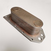 6CT 6CT8.3 Pièces de moteur Cummins Noyau de refroidisseur d'huile 3974815 3918175 3906296 5583737