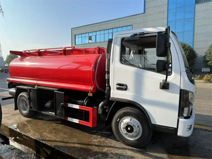 Camión Cisterna de Combustible, Camión Cisterna de Aceite de 5000L, 4x2, Volante a la Derecha, Camión Cisterna de Combustible Móvil |   Fábrica CLW |   Camión de Reabastecimiento de Diésel de 5m³ en Venta - Product Image 4