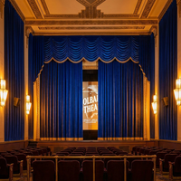 Rideaux de théâtre ignifuges en velours, insonorisants et acoustiques, pour scène et fond de scène, résistants aux flammes pour opéra.