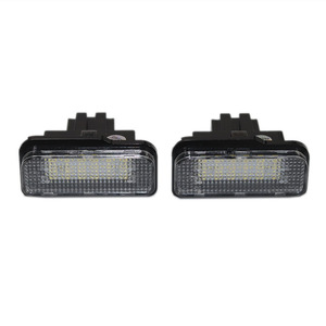 Lampe de plaque d'immatriculation à LED pour <span class=keywords><strong>Mercedes</strong></span> Benz W211 W203 5D W219 R171 - Product Image 1