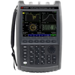 Keysight ตัววิเคราะห์เครือข่ายไมโครเวฟแบบมือถือ Fieldfox N9926A, 14 GHz, อะแดปเตอร์ ac/dc, สายไฟเฉพาะที่ # ดี - Product Image 1