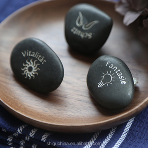 Bán buôn chuyên nghiệp Ngày Valentine Quà Tặng khác nhau Màu hỗn hợp sông khắc đá tùy chỉnh thiết kế cobbles & sỏi - Product Image 2