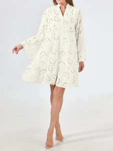 Nouvelle Robe Décontractée Ample en Coton Beige Brodé à Tissage Ouvert Longueur Genou Unie 3D avec Col en V et Manches Évasées 2026 - Product Image 5