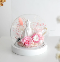 Rose éternelle en forme de robe de mariée, cadeau créatif pour la Saint-Valentin, la confession, l'anniversaire de petite amie, ou comme ornement décoratif pour la maison