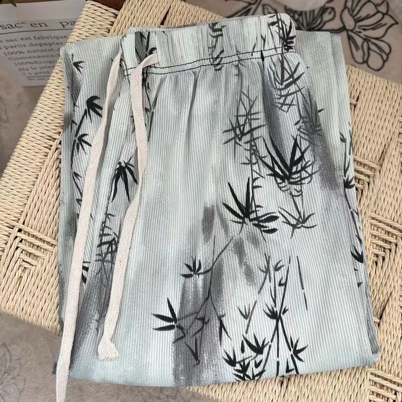 Green bamboo leaves