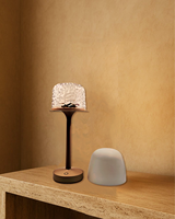 Lampe de bureau intelligente de style européen RGB, lampe de chevet romantique à projection, lumière de nuit