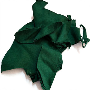 Vente en gros de chiffons usagés vert bouteille, tissu textile vert bouteille, 100% coton, déchets textiles du Bangladesh - Product Image 1