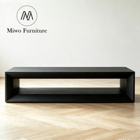 Table basse rectangulaire en bois de pin naturel de style nordique, design moderne et personnalisé pour salon, avec étagère, table à thé contemporaine