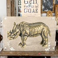 Statue de rhinocéros antique Décoration de bureau artisanale en métal en laiton personnalisée Technique de coulée rétro