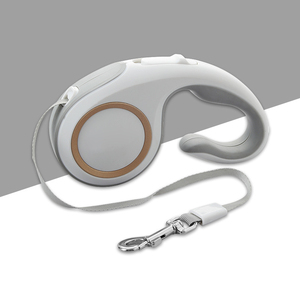 소형 중형 대형 애완 동물을위한 다기능 개폐식 개 가죽 끈 걷기 훈련 가죽 끈 - Product Image 2