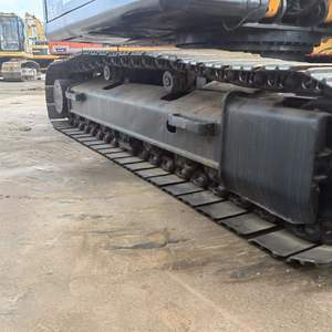 Excavadora de cadenas Hyundai 215 de 21 toneladas, 2022, certificada por la EPA y CE, en excelentes condiciones, de segunda mano, con motor, bomba de engranajes y componentes originales. - Product Image 2