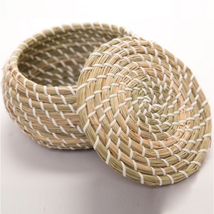 Cesta de Almacenamiento Ecológica de Jacinto de Agua con Tapa, Organizador Multifuncional para Ropa y Lavandería, Fabricante de Vietnam - Product Image 1