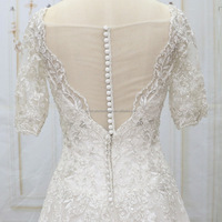 Classique A-ligne col en v robe de mariée Sequin dentelle Applique à manches longues chapelle Train à lacets dos Illusion princesse taille mariée