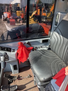 Excavadora Mini de Segunda Mano KX185-3 |   Palanca de Cambio Lateral |   Cabina con aire acondicionado |   Motor y Bomba Hidráulica Originales - Product Image 6