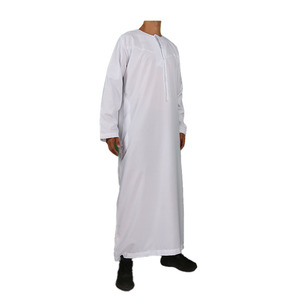 Abbigliamento islamico Omani di alta qualità Thobe nuovo Design bianco colore musulmano abbigliamento maschile in poliestere all'ingrosso per adulti - Product Image 5