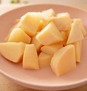 Légumes en conserve : Légumes <span class=keywords><strong>de</strong></span> <span class=keywords><strong>bambou</strong></span> frais coupés en morceaux aléatoires, paquet <span class=keywords><strong>de</strong></span> 1 kg - Product Image 2