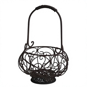 Panier de rangement en fil métallique marron foncé pour cuisine, corbeille à fruits de comptoir, base décorée, organisateur de garde-manger, panier à pain - Product Image 1