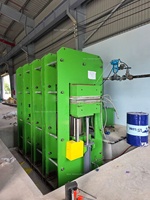 Máquina Vulcanizadora Automática de Gran Escala con Certificación CE, Tipo Marco, para Vulcanizar Neumáticos de Caucho Sólido para Minería