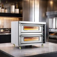 Nouveau four à gaz de la Kitchen Equipment Company pour les cuisines de restaurants institutionnels et universitaires avec moteur fiable