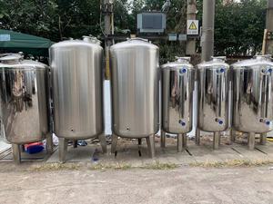 خزان مياه مضغوط من الفولاذ المقاوم للصدأ 316 سعة 1000 لتر من ستارك - Product Image 6