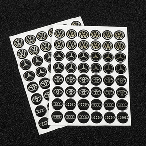 Autocollants de voiture Honor en PVC noir et blanc, 1.5x1.5x0.15mm, autocollants de logo en époxy cristal pour la décoration des véhicules - Product Image 4