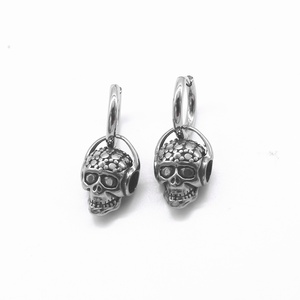 Pendientes Personalizados para Hombre, Acero Inoxidable 316L, Hipoalergénicos, Chapados en Oro, con Diseño de Calavera y Daga, Estilo Punk Gótico Vintage, para Regalo - Product Image 5