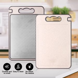 Planche à découper carrée double face en paille de blé écologique avec surface de décongélation en acier inoxydable et aiguiseur intégré, jetable - Product Image 5