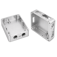 Service de fraisage CNC pour boîtiers en aluminium sur mesure avec cavités internes, supports de montage et ouvertures latérales, fabriqués selon le dessin du client