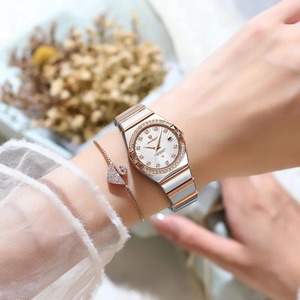 Montre à quartz de luxe pour femme en acier inoxydable, boîtier carré de haute qualité, strass lumineux, étanche, style tendance - Product Image 4