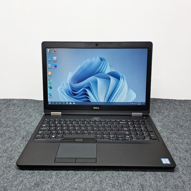 For Dell Latiude E5570 with Intel Core I5-5th 8GB RAM 256GB SSD 15.5-Inch Large Screen Numeric Keypad 95 New Notebook Computer