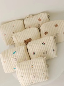 <span class=keywords><strong>Bolsa</strong></span> de <span class=keywords><strong>maternidad</strong></span> acolchada esponjosa para mamá materna, de algodón bordado bolso de hombro, bolso de mano para recién nacido, patrón de oso de peluche - Product Image 2