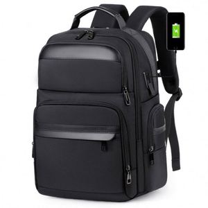 Mochila Oxford de Piel de Avestruz Multifuncional 1680D Negra Unisex, con Múltiples Bolsillos, Puerto USB, para Viajes, Portátil, Moda, Estilo Vintage, Urbana y de Negocios - Product Image 1